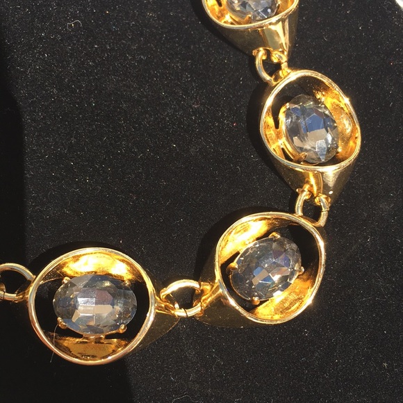 Statement  necklace in gold tone and Smokey stones - Picture 7 of 8